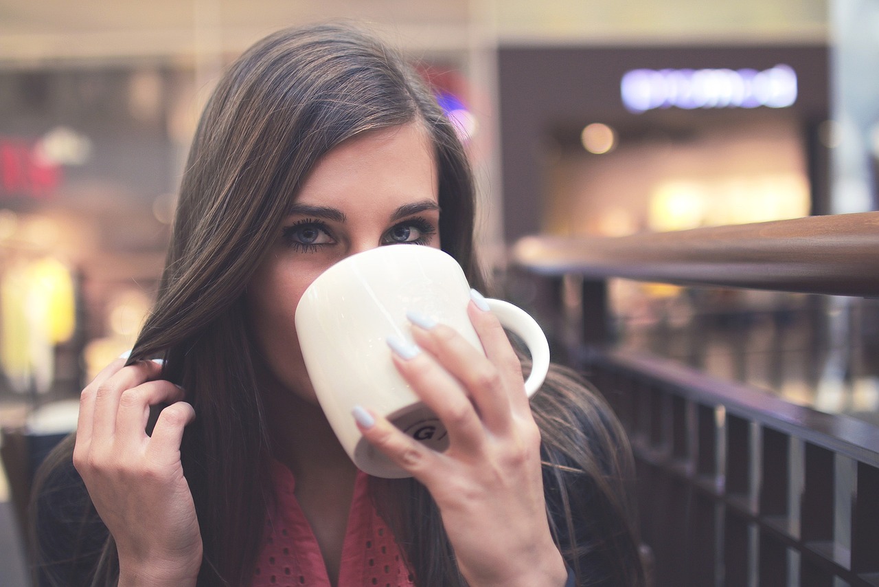 Le Thé Vert Fruité : La Nouvelle Star des Tasses!